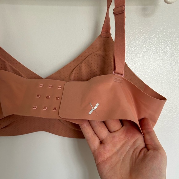 Knix Bra - Picture 3 of 4